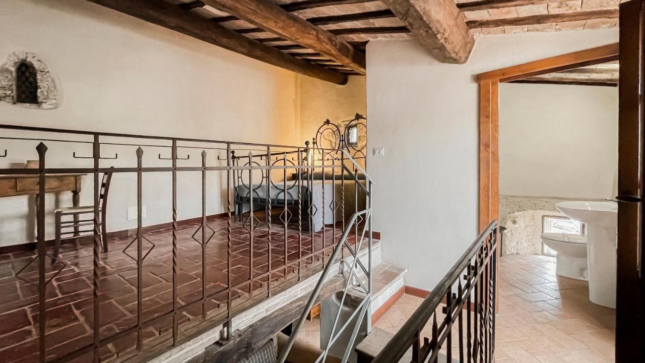 Borgo San Valentino Aparthotel Arrone Exterior photo